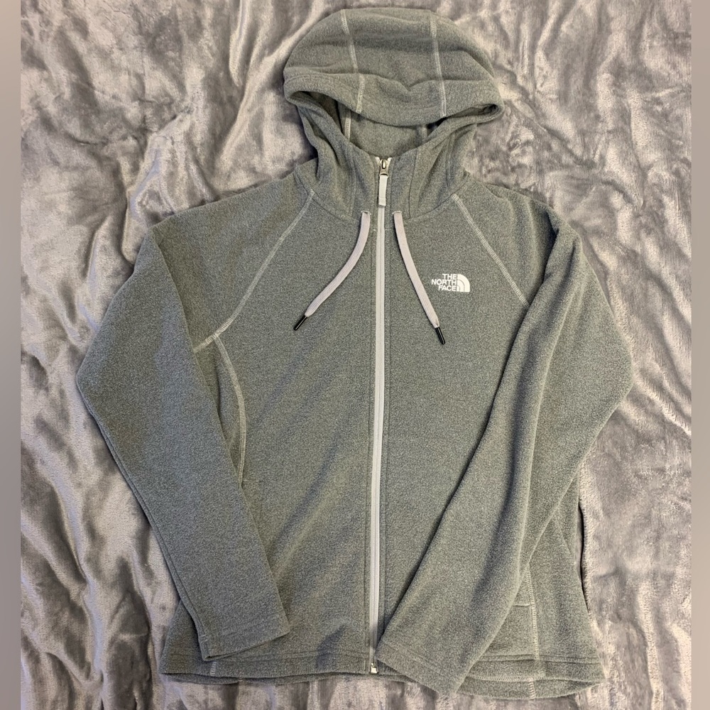 Super soft grey North Face Hoodie! Size medium!